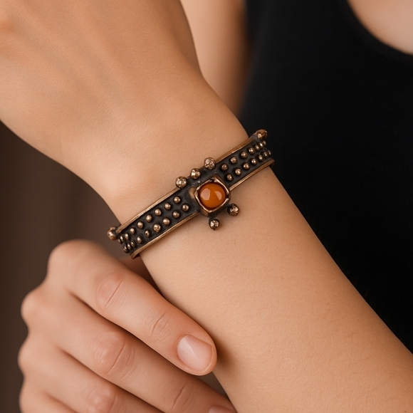 Jewelry - Vintage Art Nouveau Filigree Hinged Bracelet